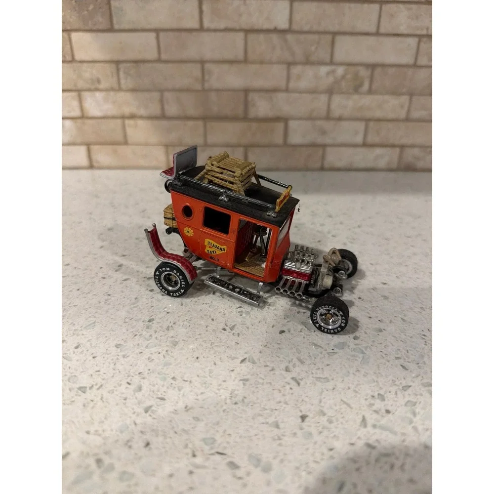 Toy Zone Tom Daniels 1/43 TIAJUANA TAXI Hot Rod Iron Legends